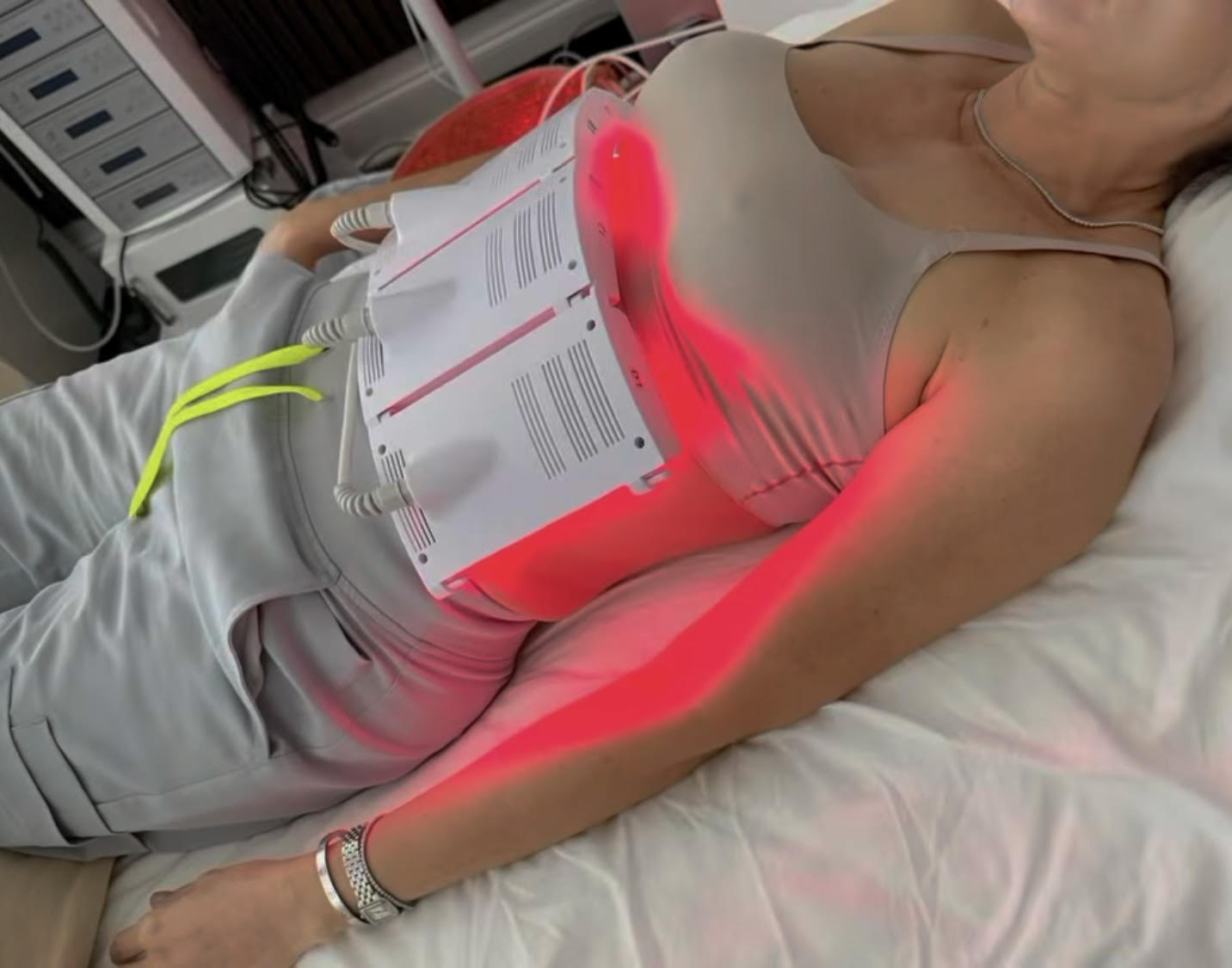 Invisa-RED body contouring device at Jazzy Day Spa South Miami